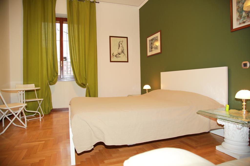 Bilocale Indipendente Apartment Milan Room photo