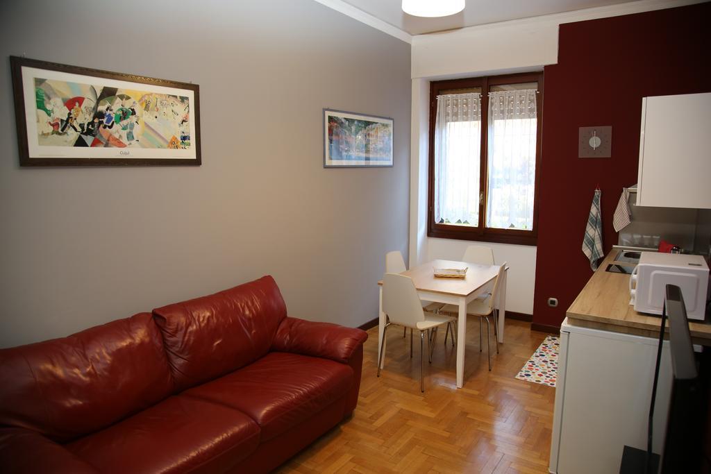 Bilocale Indipendente Apartment Milan Room photo